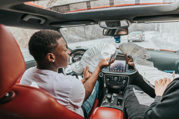 Hoe kan ik de waarde van mijn woning verhogen vóór een verkoop of herfinanciering?